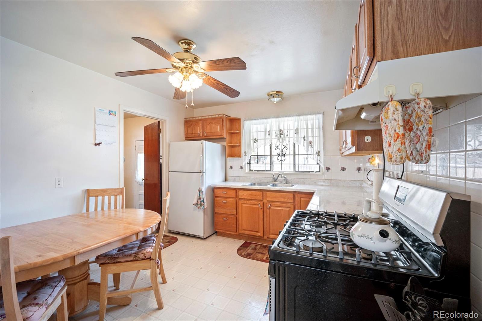 MLS Image #14 for 117  everett drive,colorado springs, Colorado