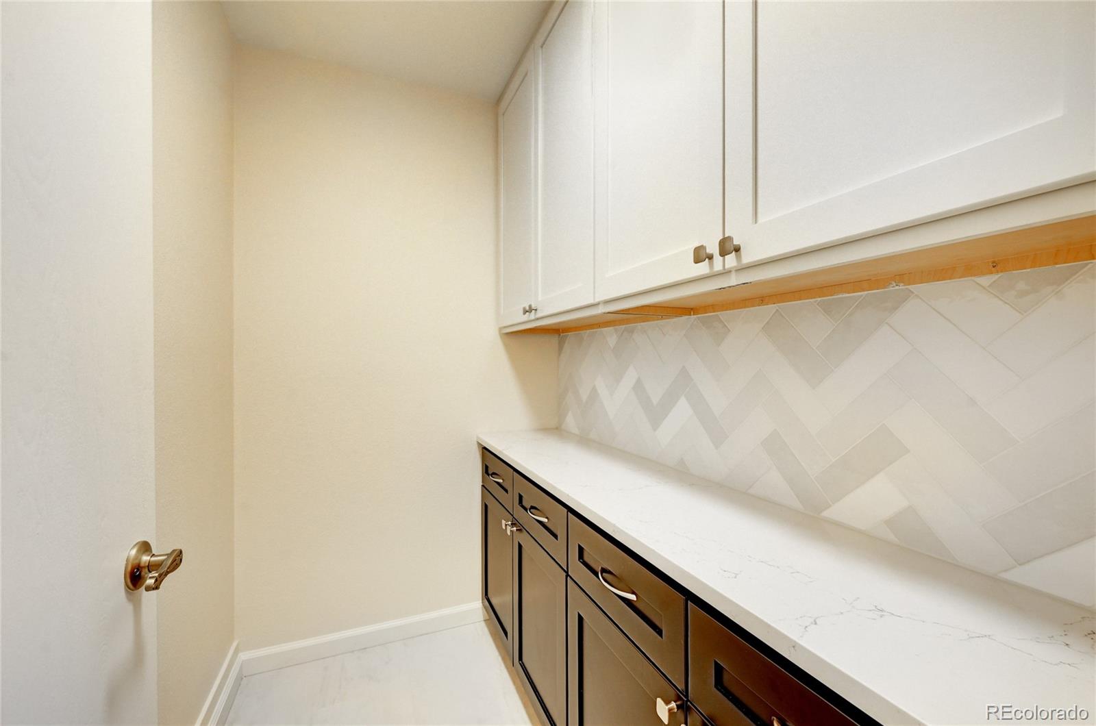 MLS Image #4 for 8418  everett way c,arvada, Colorado