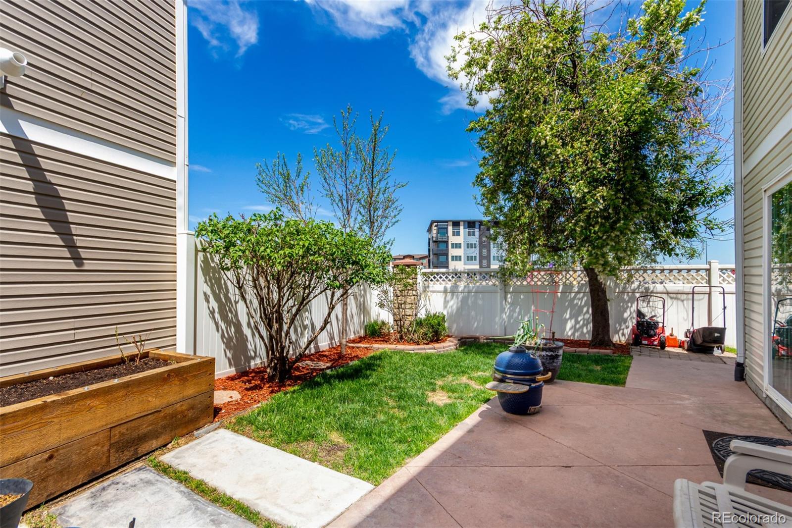 MLS Image #35 for 5570  perth court,denver, Colorado
