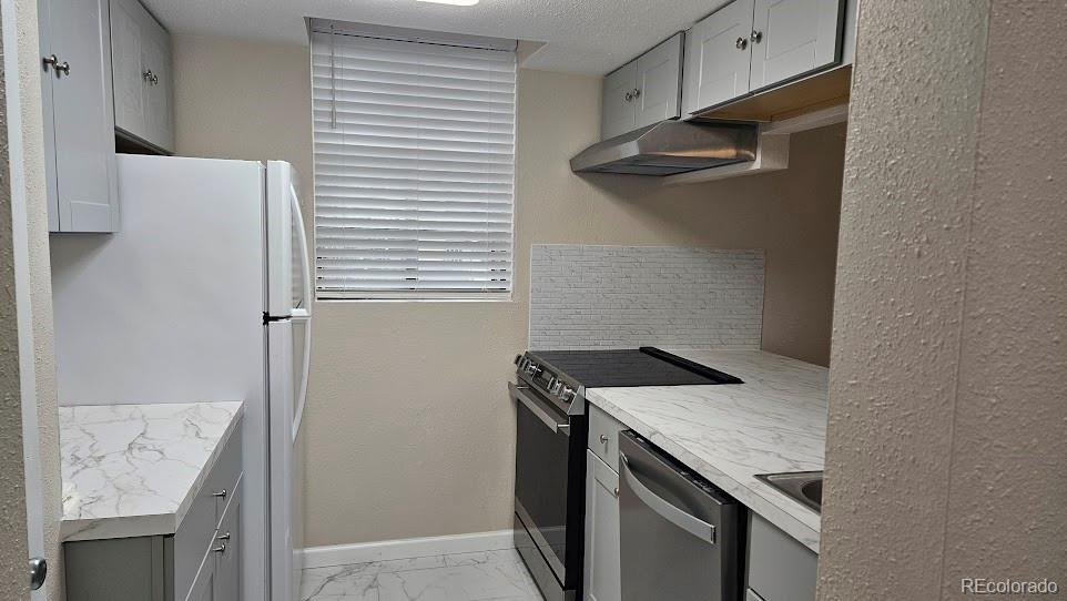 MLS Image #2 for 12450 e cornell avenue,aurora, Colorado
