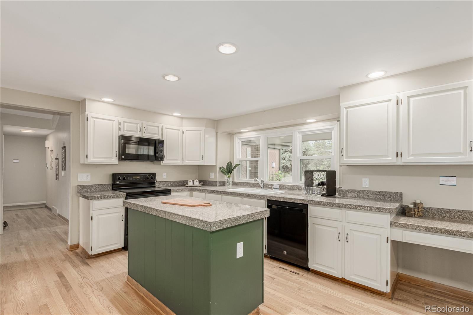 MLS Image #8 for 7778 s cherry court,centennial, Colorado