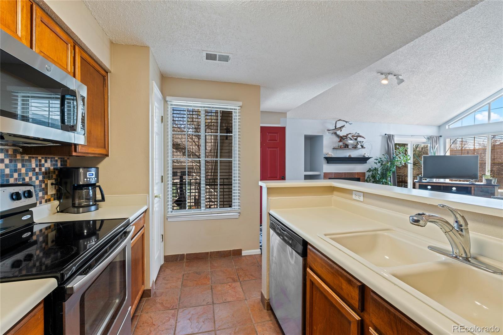 MLS Image #7 for 4086 s carson street f,aurora, Colorado