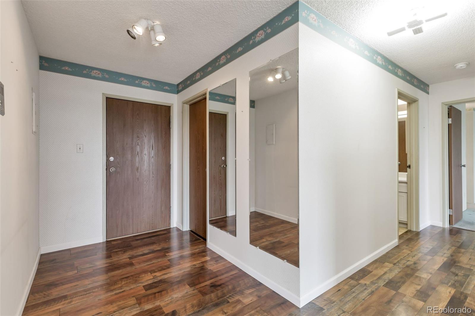 MLS Image #13 for 14390 e marina drive,aurora, Colorado