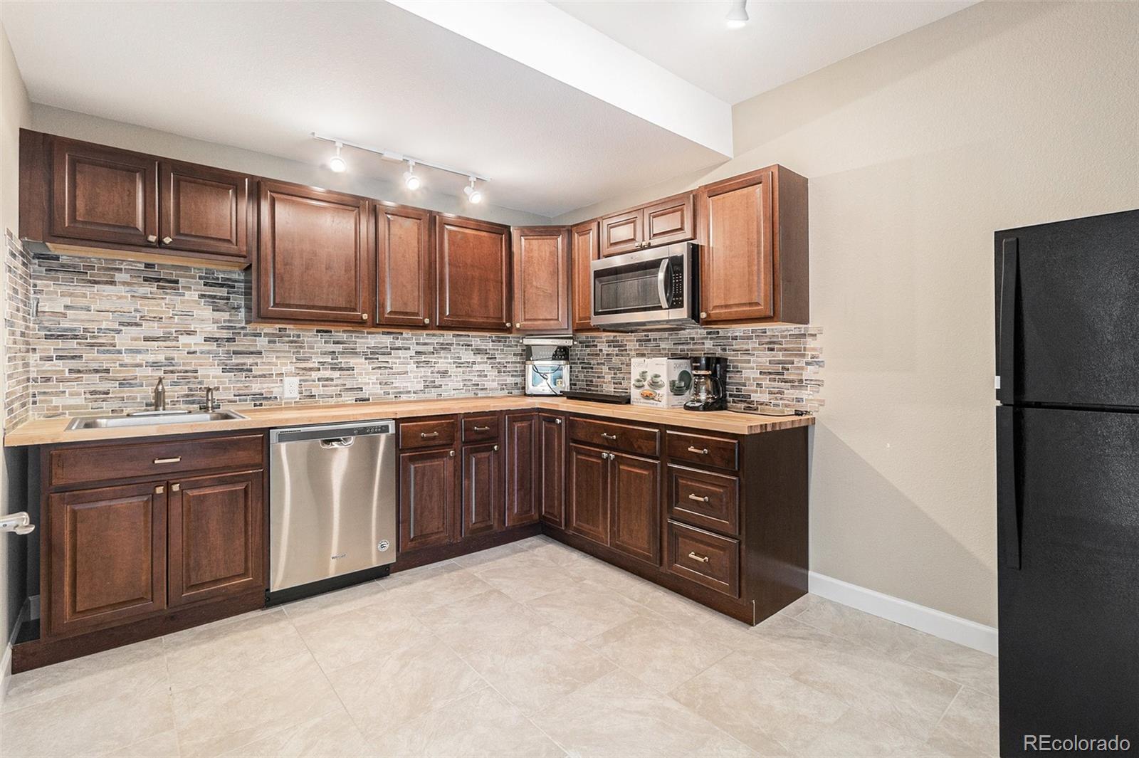 MLS Image #16 for 3266  yale drive,broomfield, Colorado
