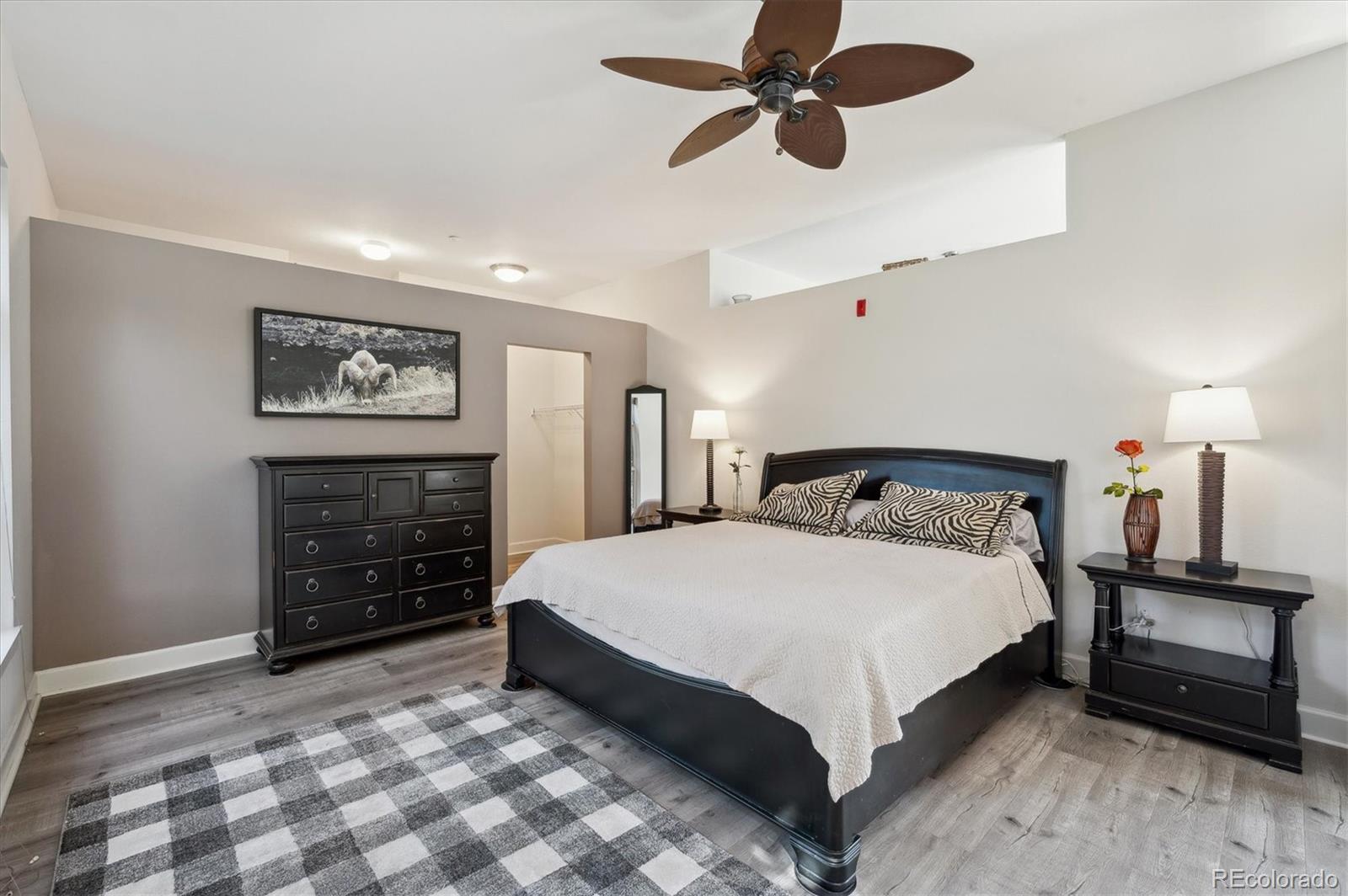 MLS Image #17 for 5677 s park place,englewood, Colorado