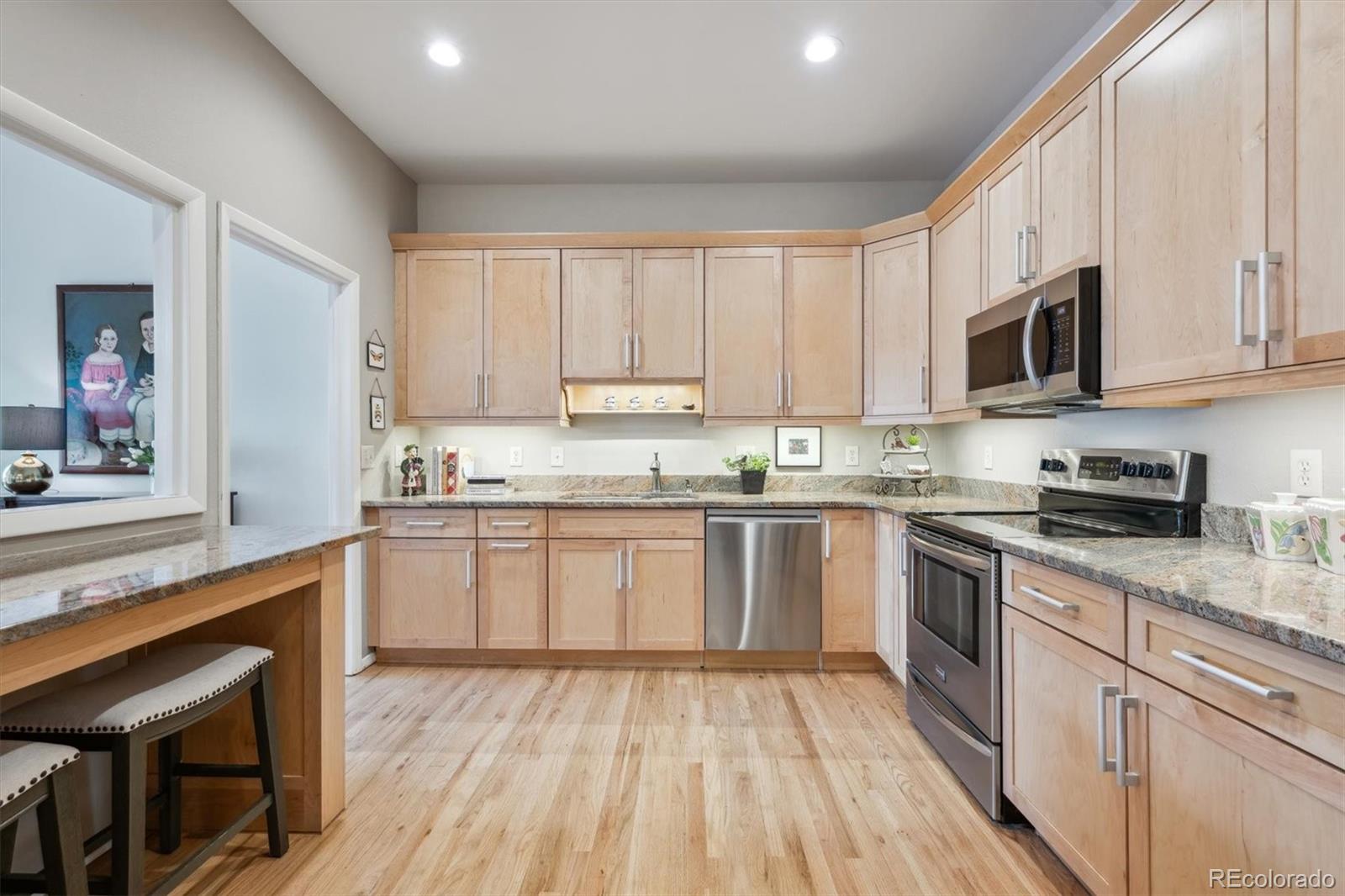 MLS Image #12 for 6917 e girard avenue,denver, Colorado