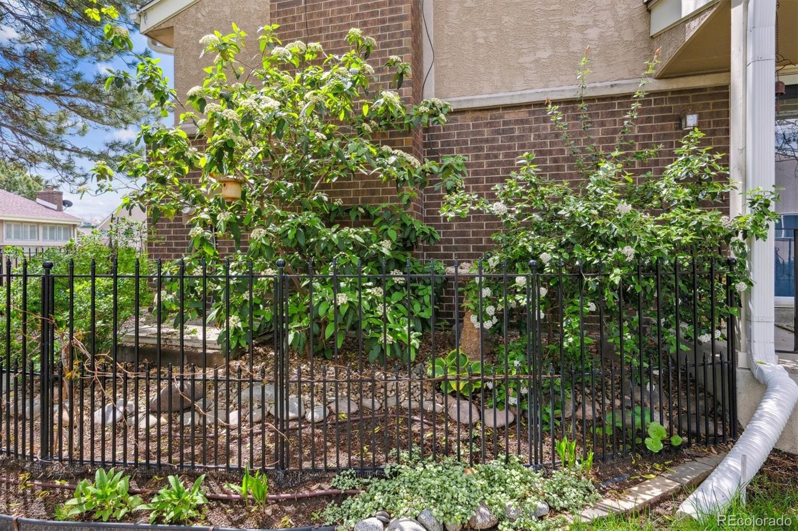 MLS Image #22 for 6917 e girard avenue,denver, Colorado