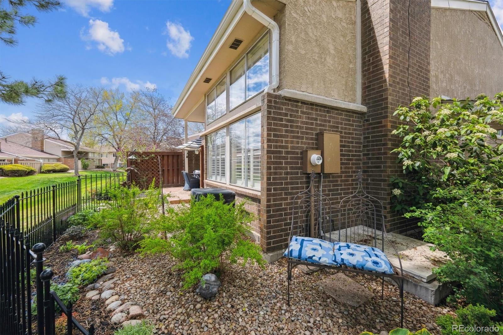 MLS Image #25 for 6917 e girard avenue,denver, Colorado