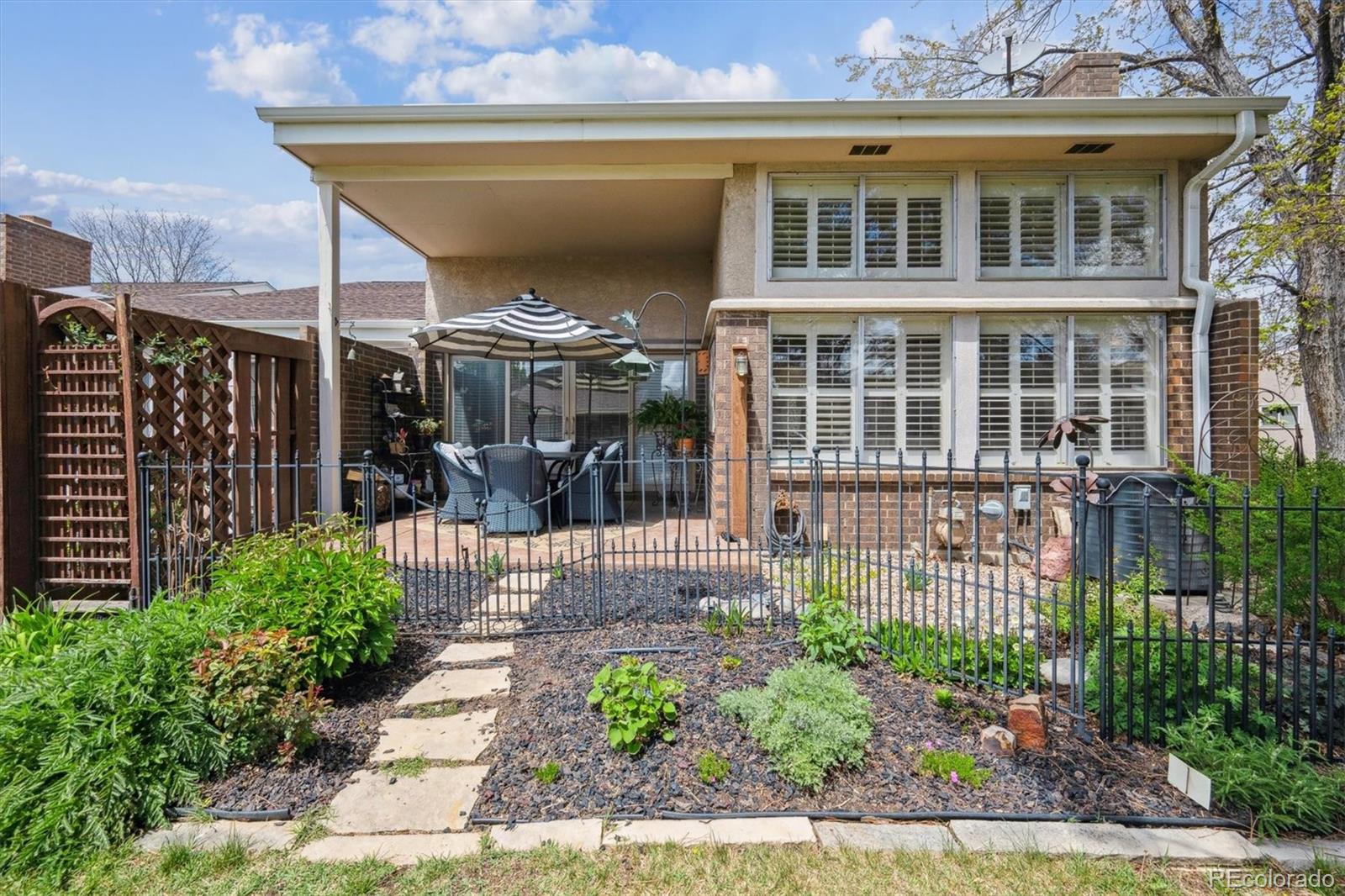 MLS Image #26 for 6917 e girard avenue,denver, Colorado