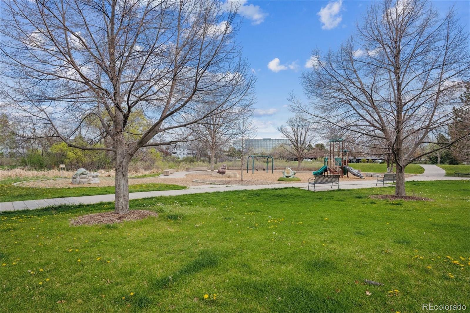 MLS Image #35 for 6917 e girard avenue,denver, Colorado
