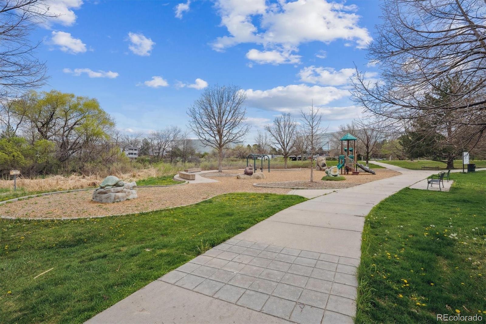 MLS Image #38 for 6917 e girard avenue,denver, Colorado