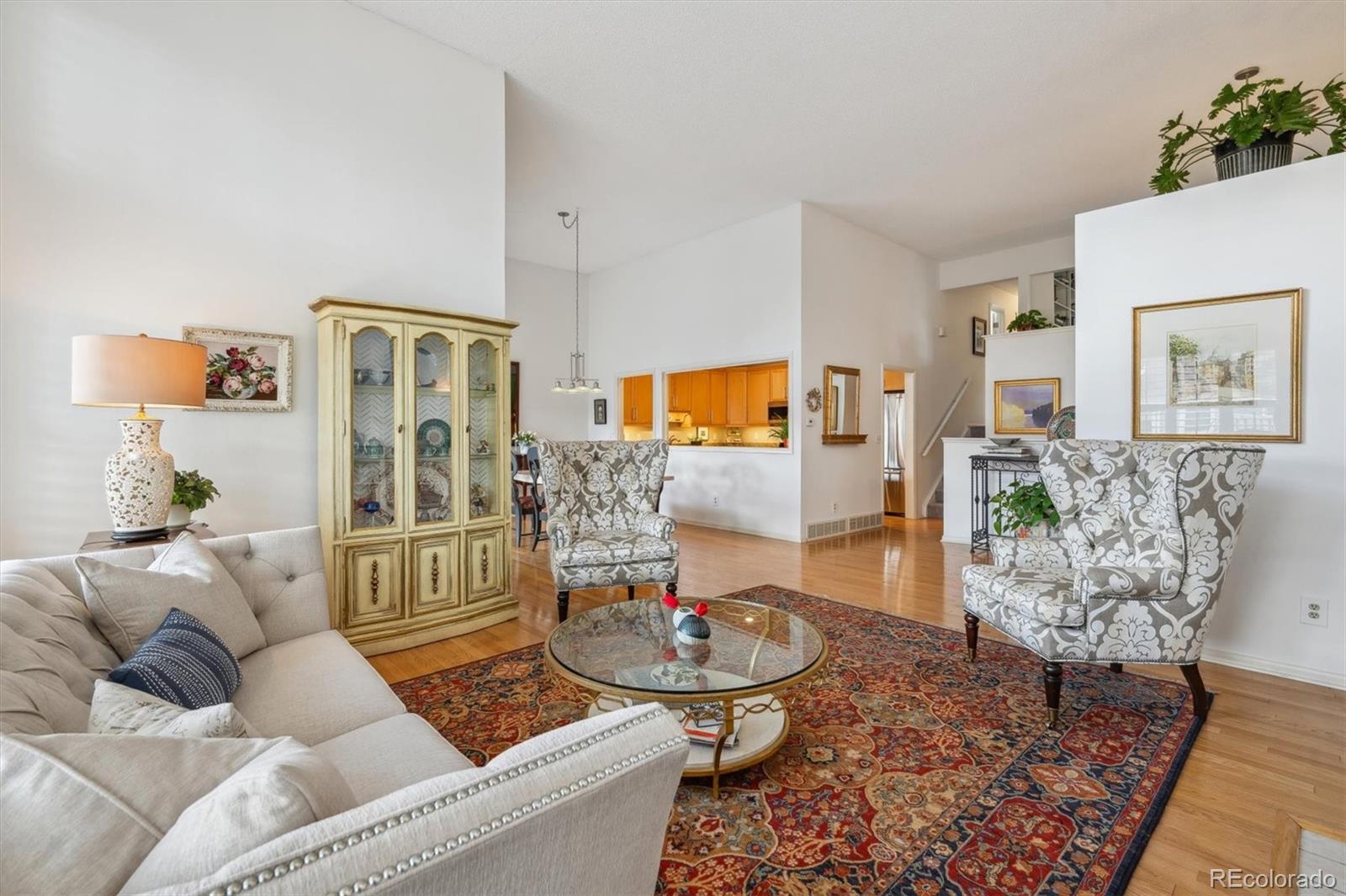 MLS Image #5 for 6917 e girard avenue,denver, Colorado