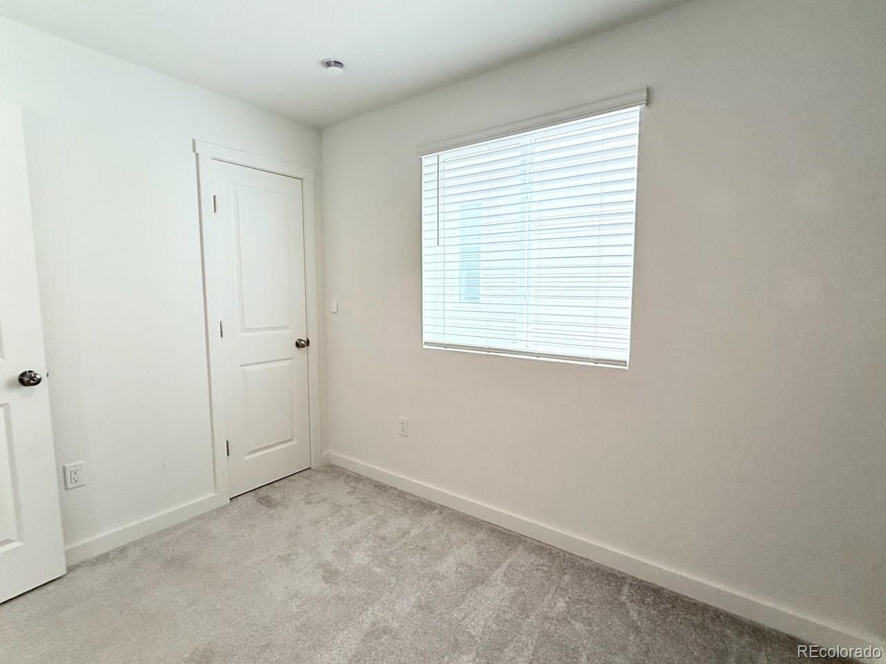 MLS Image #16 for 5027 n walden way,denver, Colorado