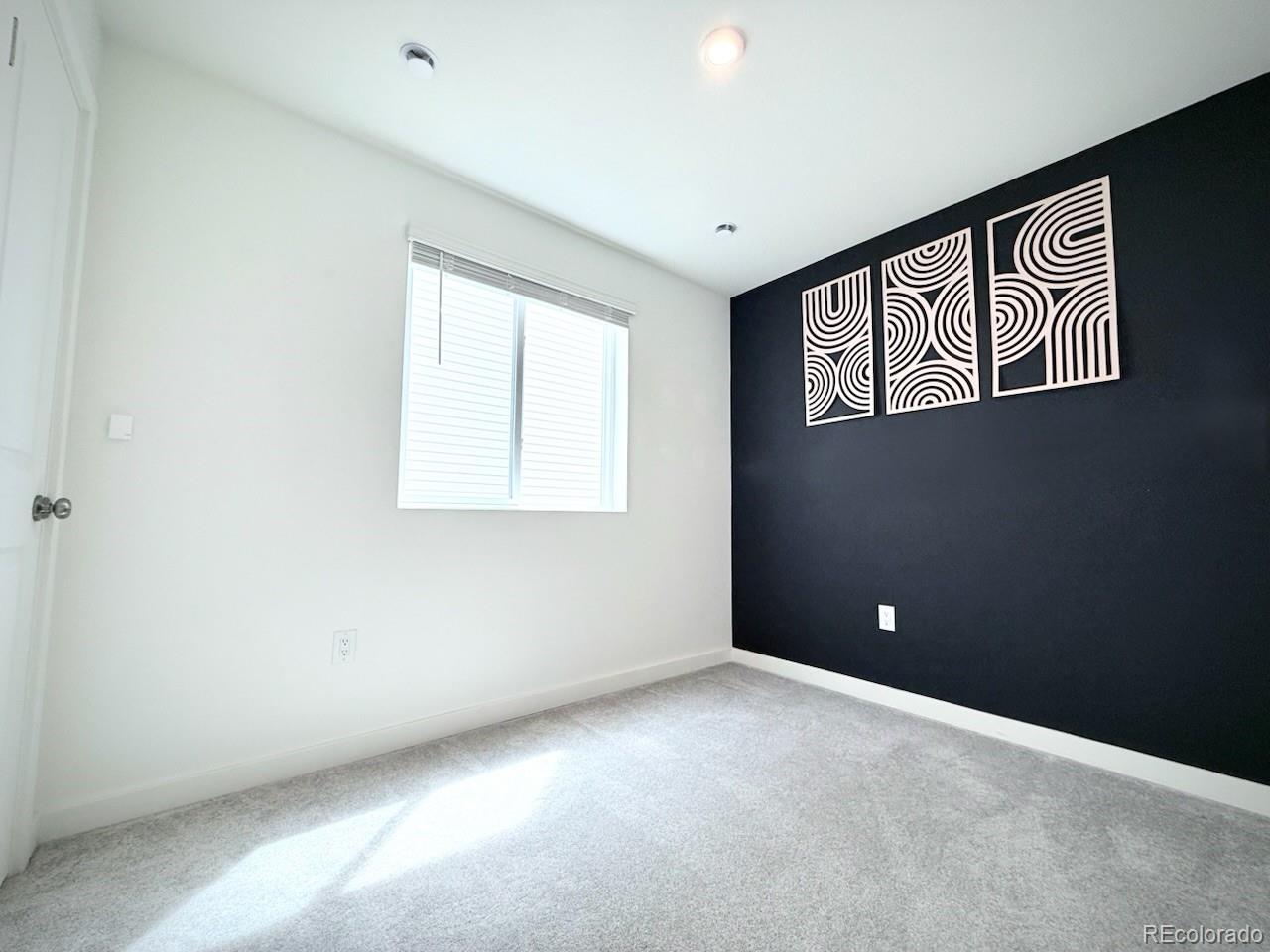 MLS Image #17 for 5027 n walden way,denver, Colorado