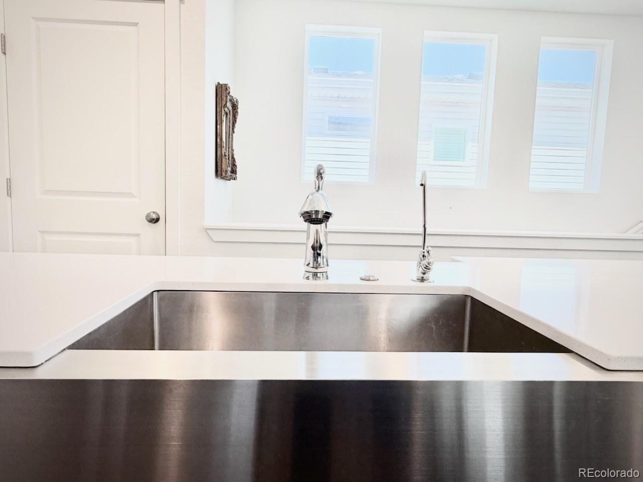MLS Image #7 for 5027 n walden way,denver, Colorado