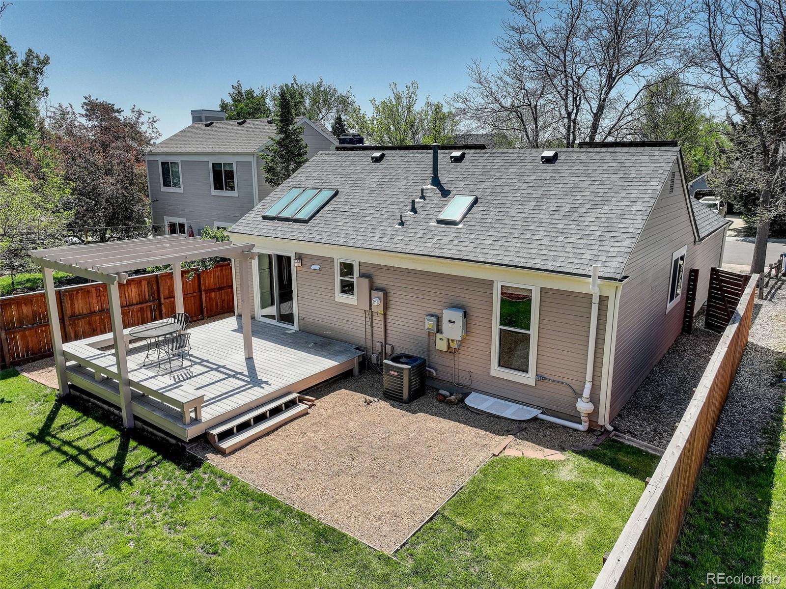 MLS Image #3 for 291 w sycamore lane,louisville, Colorado