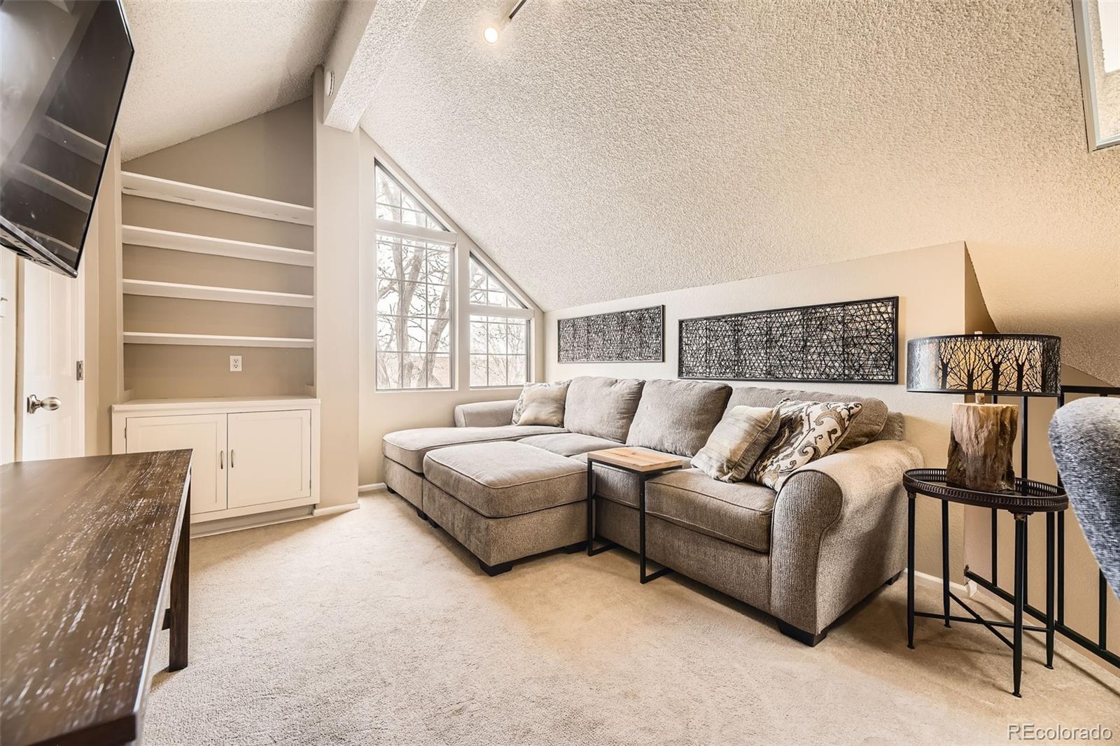 MLS Image #7 for 814 s vance street,lakewood, Colorado