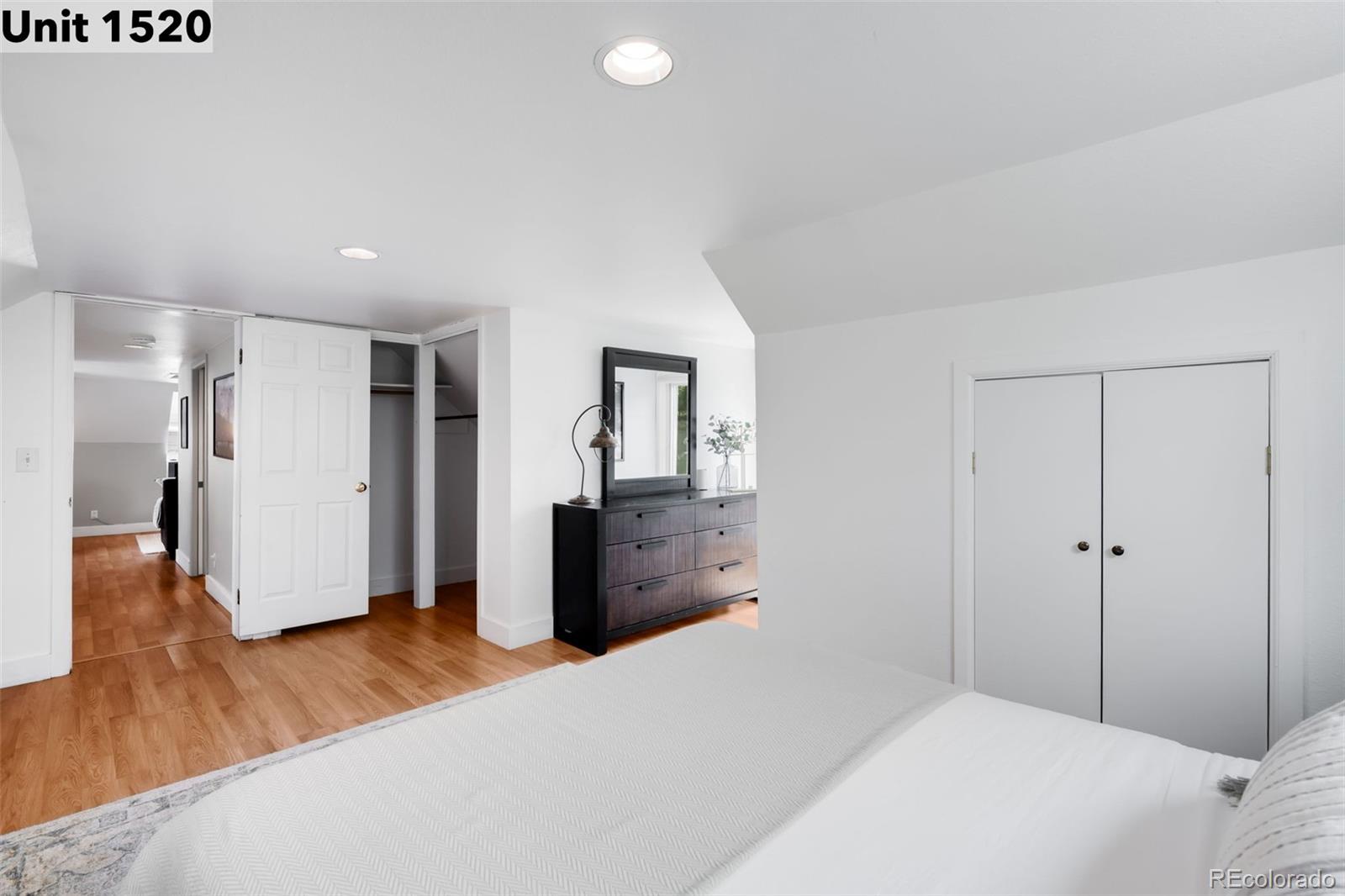MLS Image #36 for 1518-1520 s sherman street,denver, Colorado