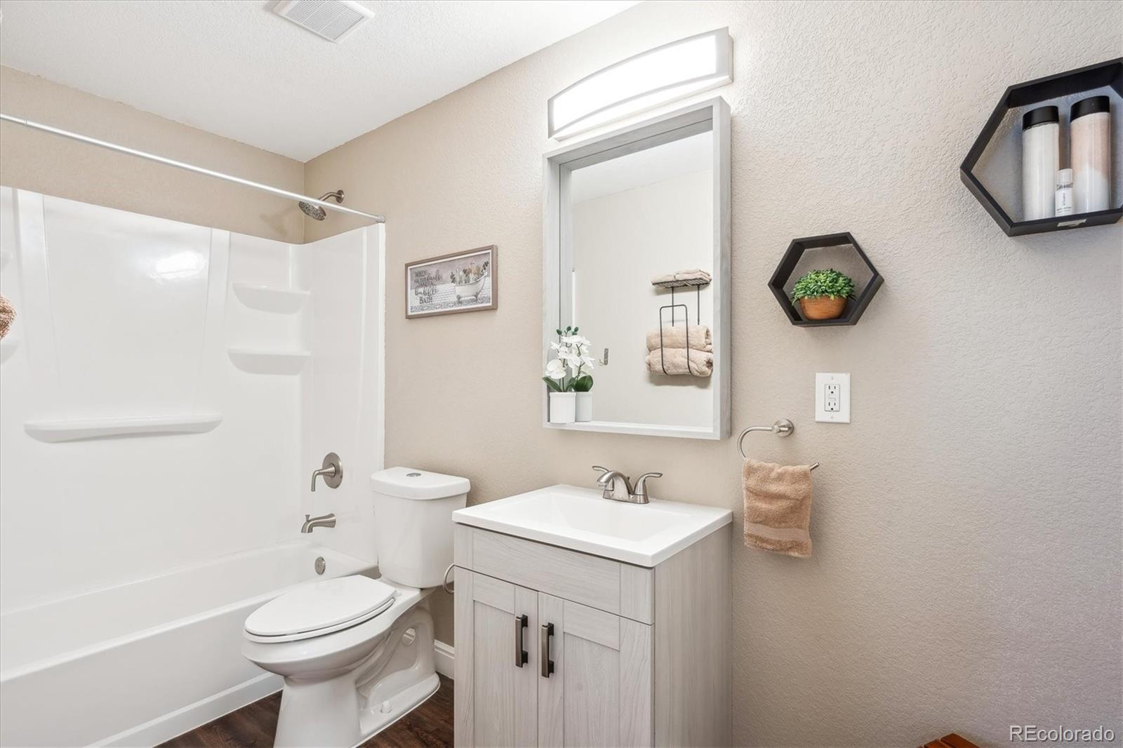 MLS Image #26 for 18477 e amherst drive,aurora, Colorado