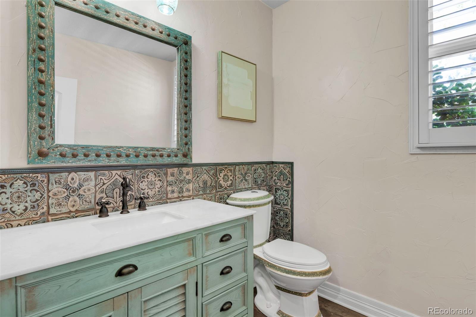 MLS Image #19 for 693  syracuse street,denver, Colorado