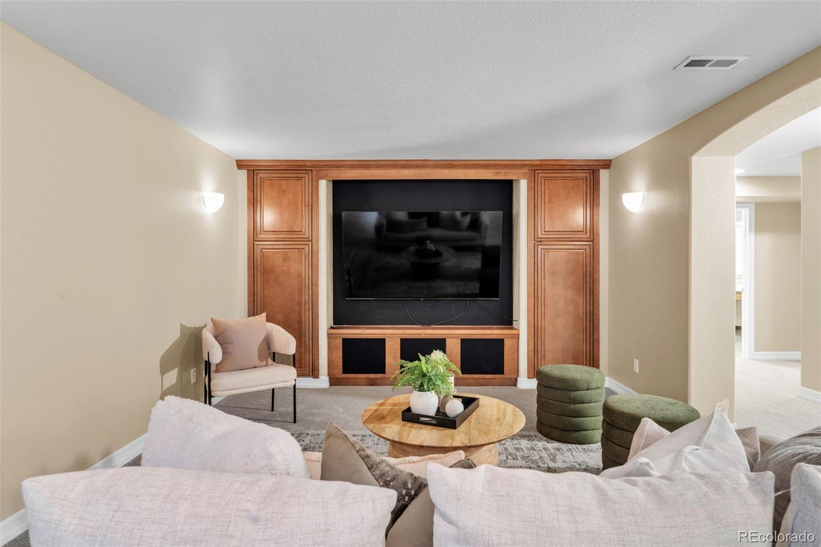 MLS Image #33 for 693  syracuse street,denver, Colorado