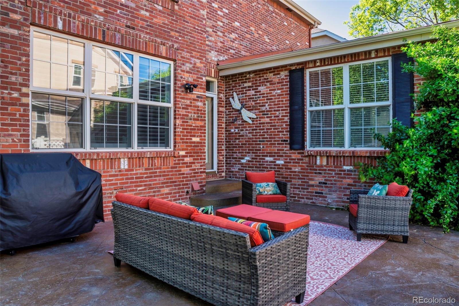 MLS Image #39 for 693  syracuse street,denver, Colorado