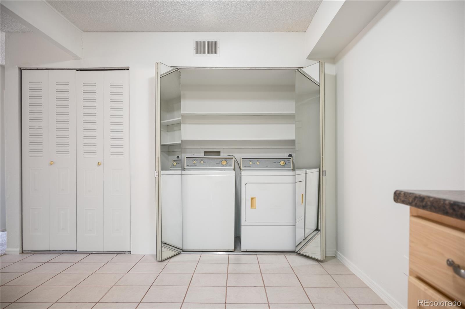 MLS Image #18 for 3335 s ammons street,lakewood, Colorado
