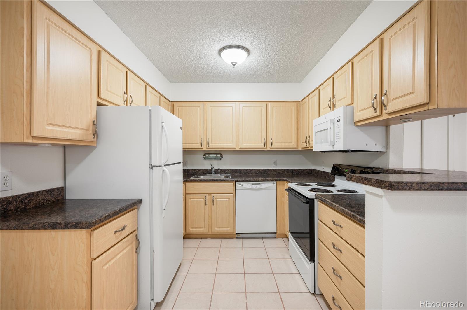 MLS Image #8 for 3335 s ammons street,lakewood, Colorado