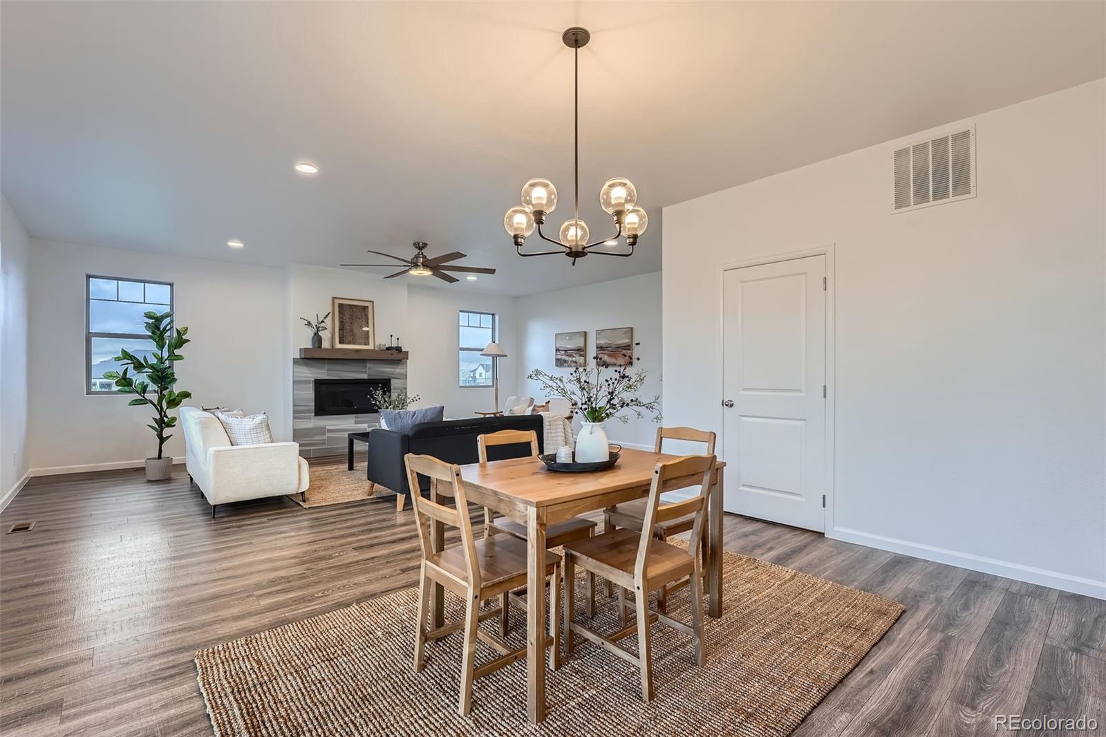MLS Image #11 for 26902 e ellsworth avenue,aurora, Colorado