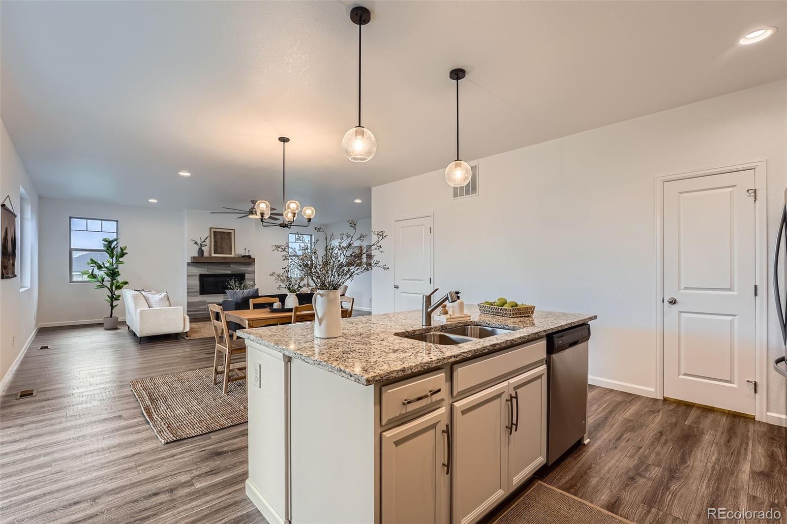 MLS Image #7 for 26902 e ellsworth avenue,aurora, Colorado