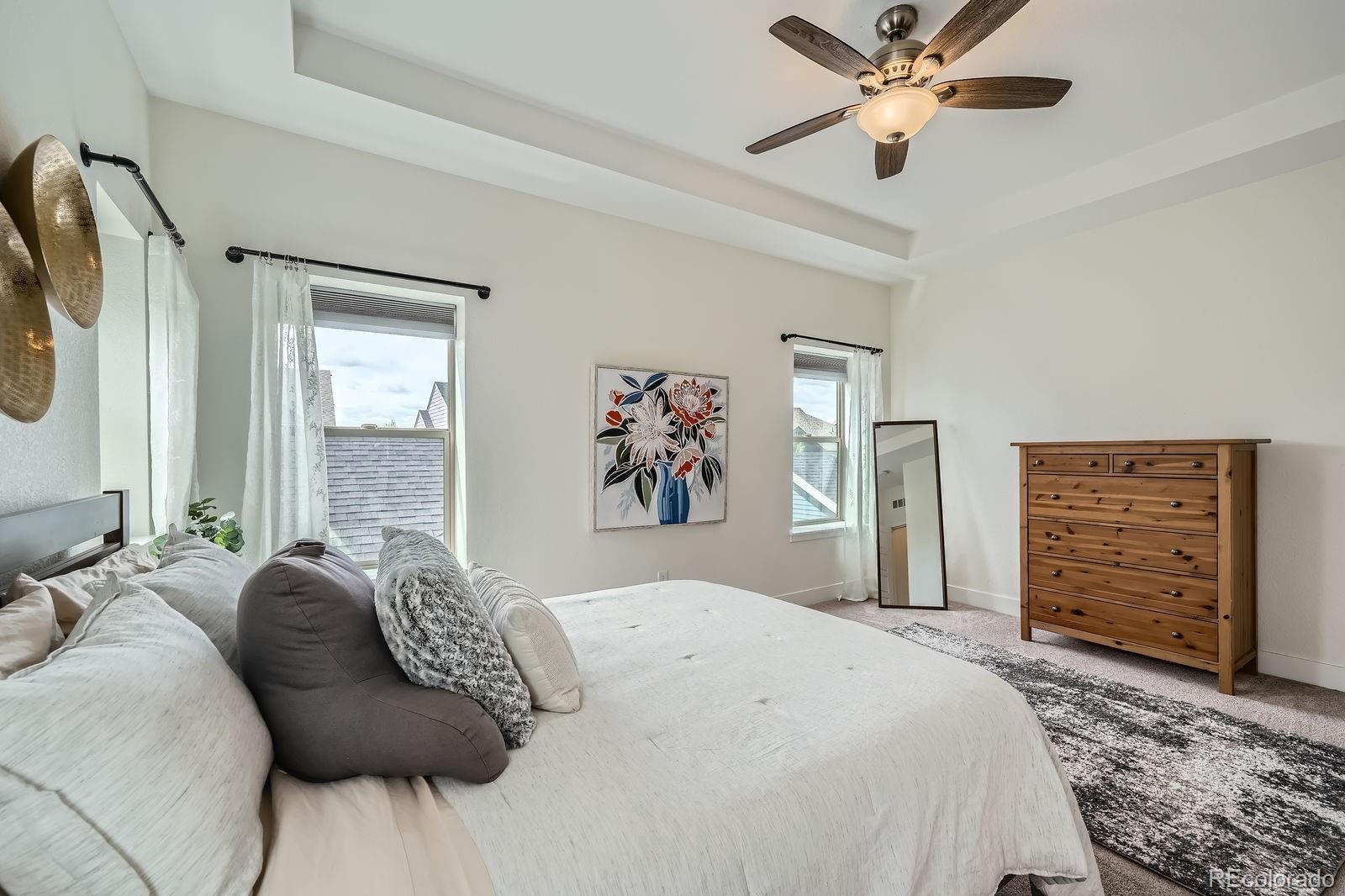 MLS Image #13 for 11270 e 26th avenue,aurora, Colorado