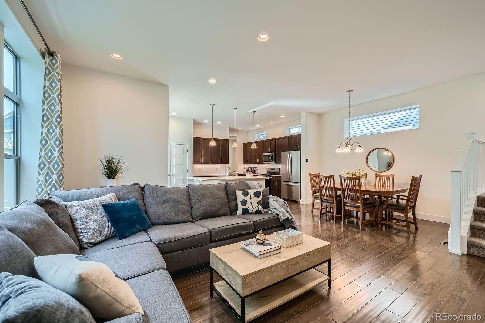 MLS Image #5 for 11270 e 26th avenue,aurora, Colorado