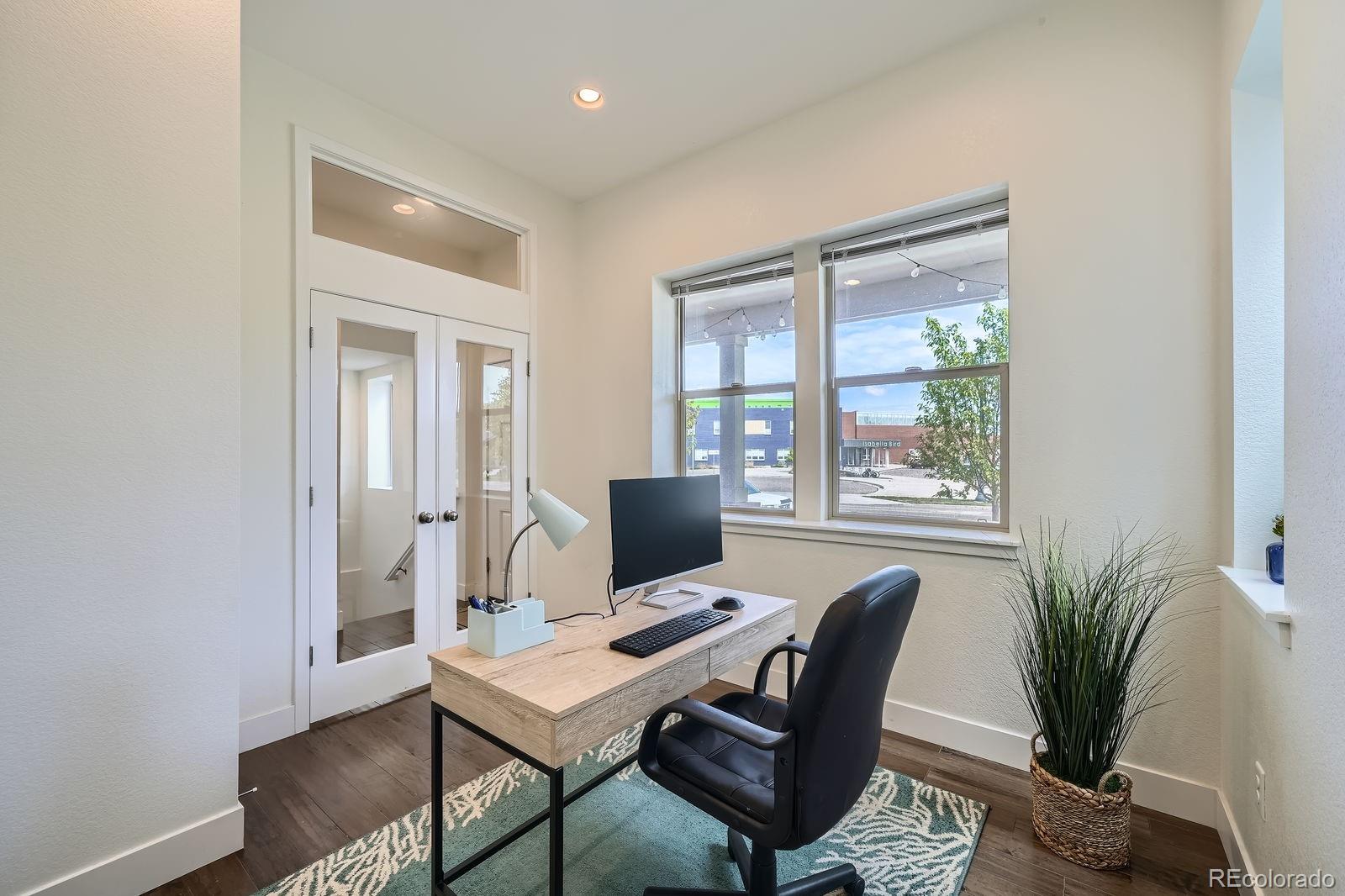 MLS Image #7 for 11270 e 26th avenue,aurora, Colorado