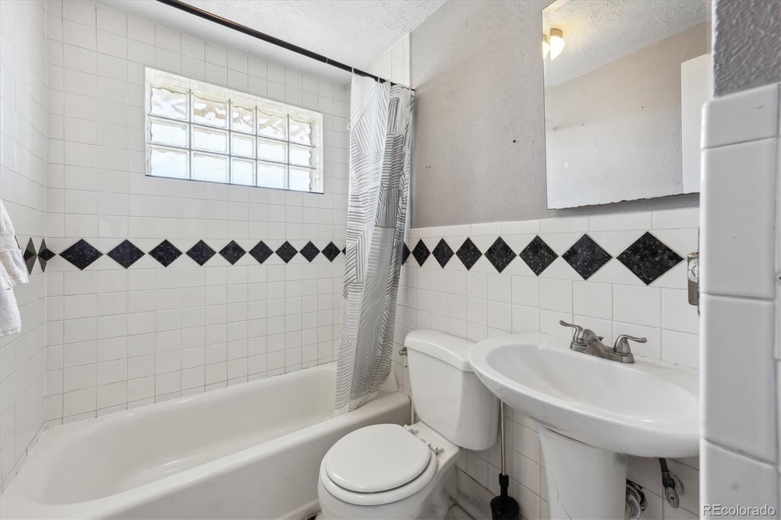 MLS Image #13 for 6690  albion street,commerce city, Colorado