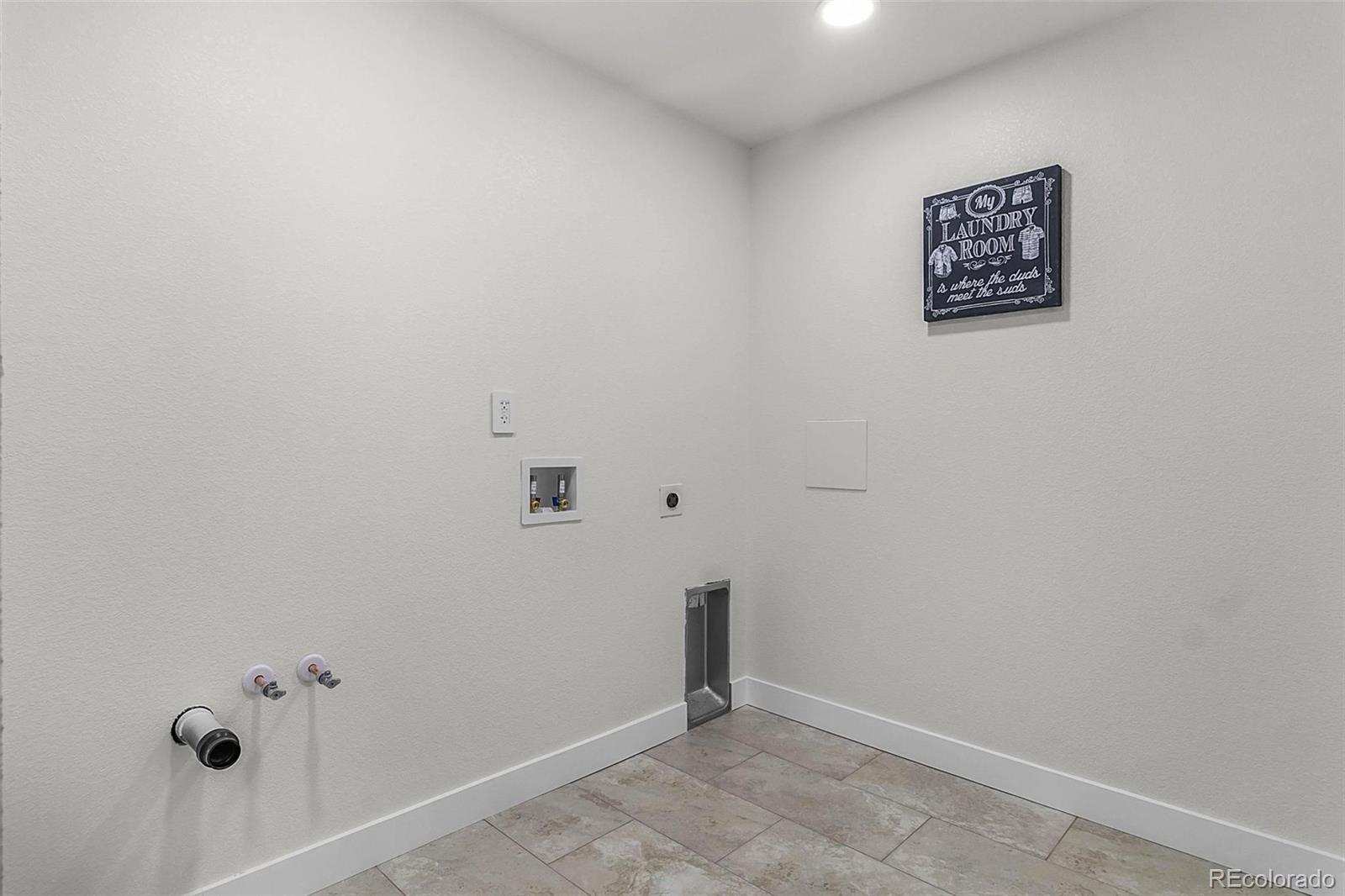 MLS Image #24 for 2203 s harlan street,denver, Colorado