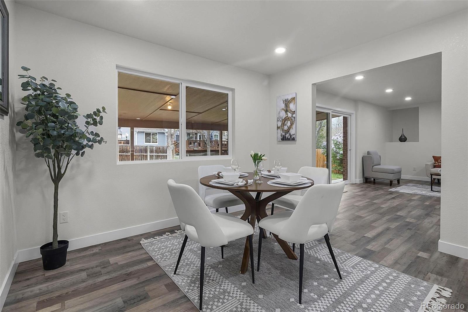 MLS Image #5 for 2203 s harlan street,denver, Colorado