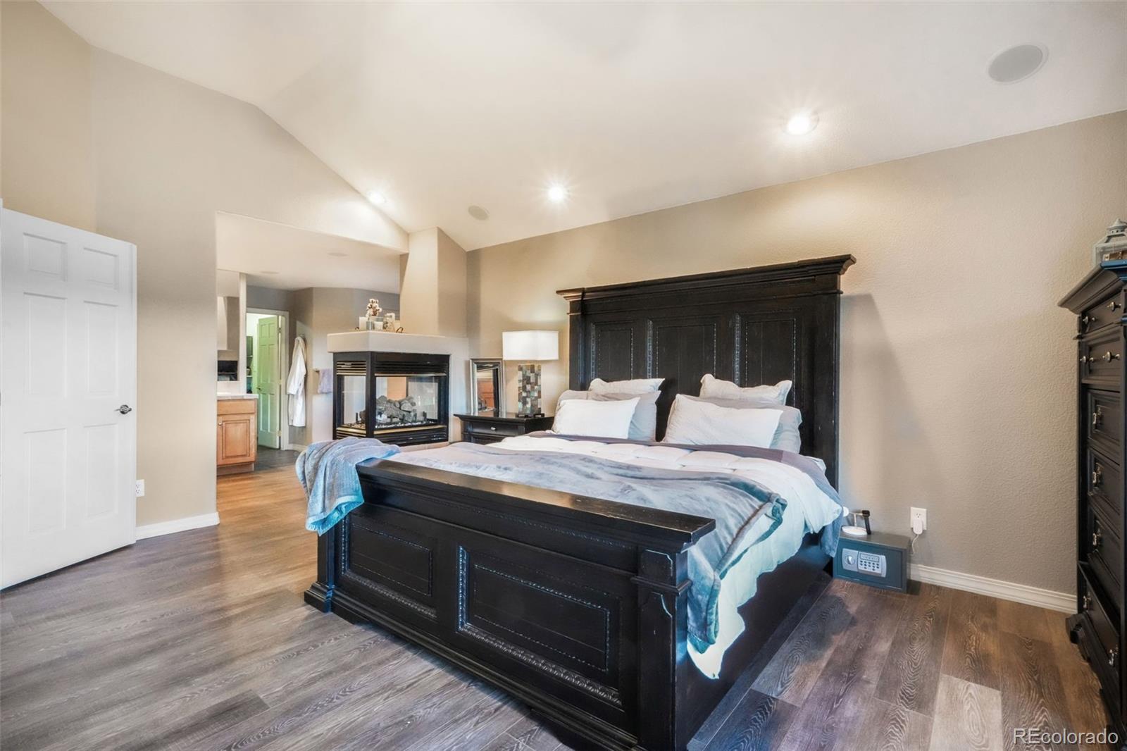 MLS Image #16 for 20025  lockridge drive,colorado springs, Colorado