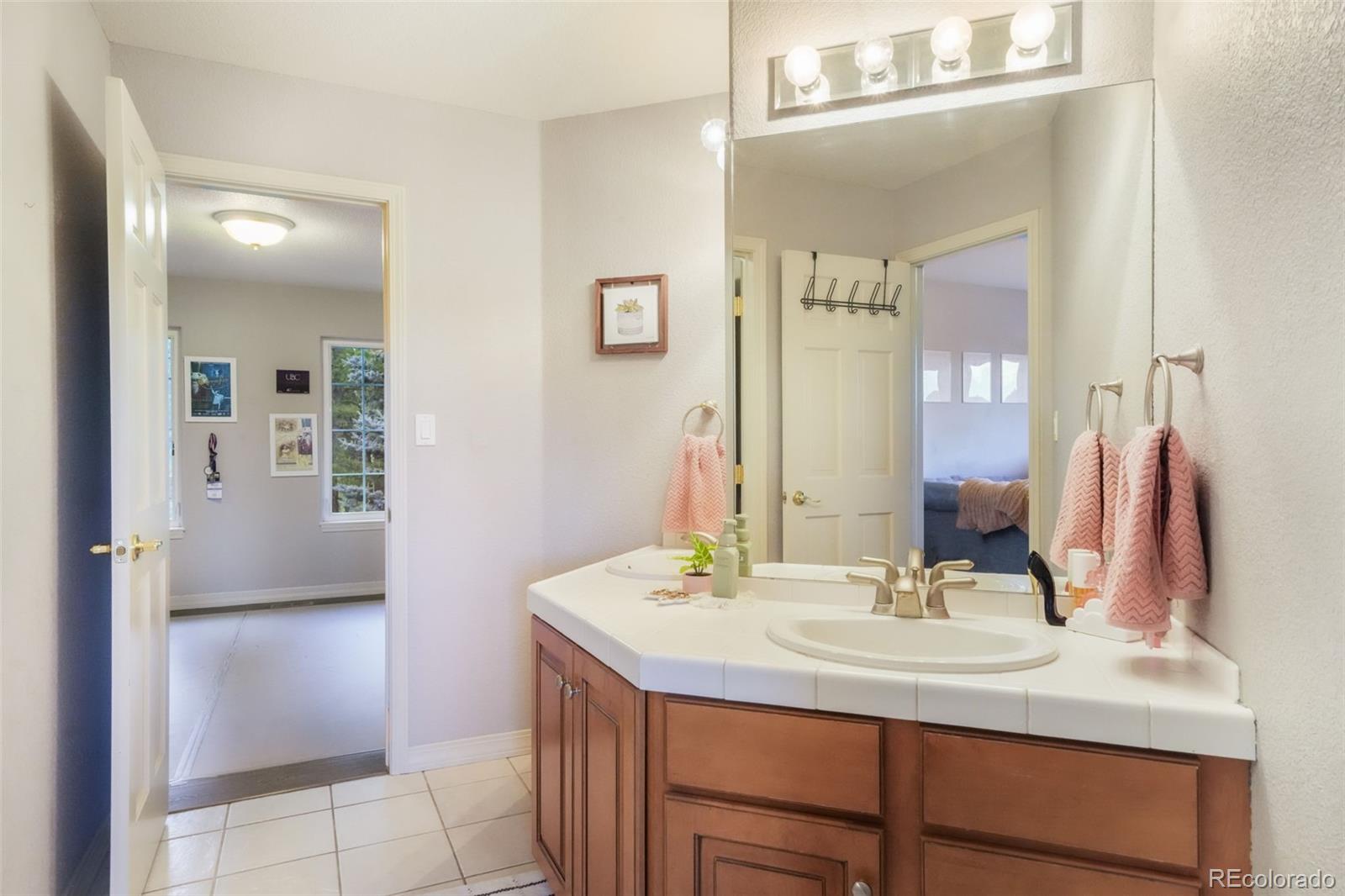MLS Image #26 for 20025  lockridge drive,colorado springs, Colorado