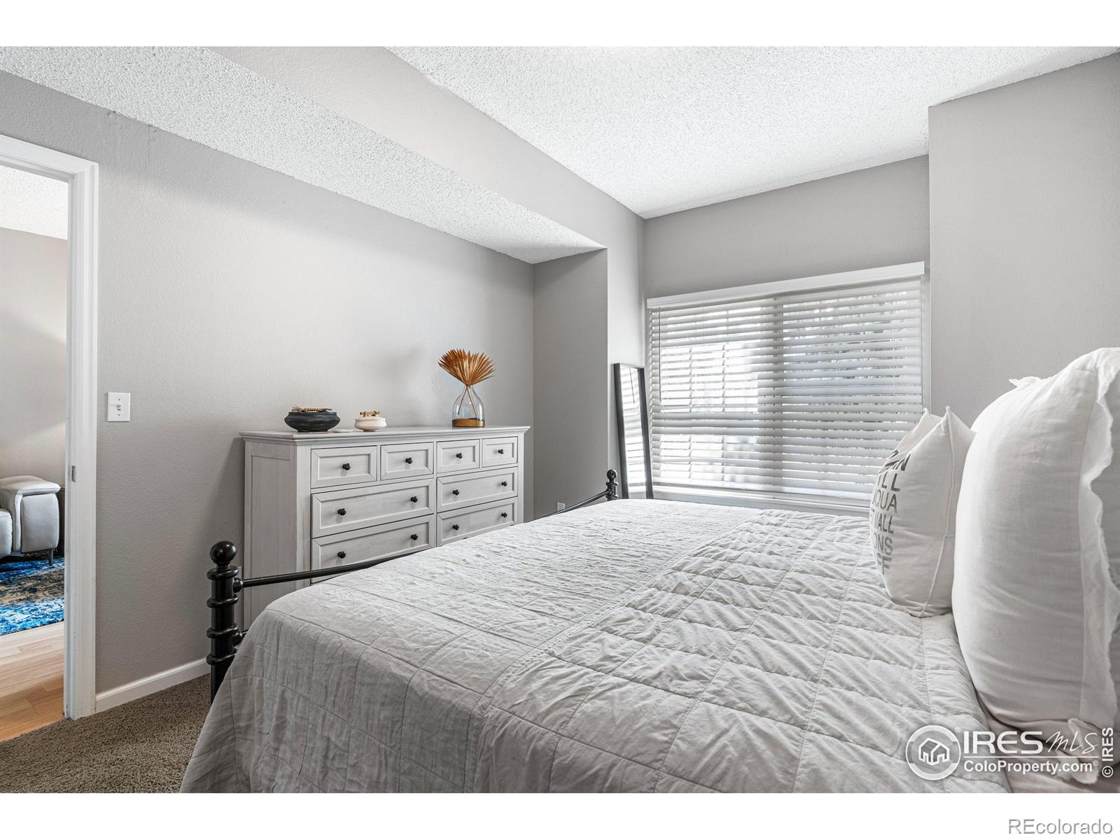 MLS Image #17 for 7452  singing hills drive,boulder, Colorado