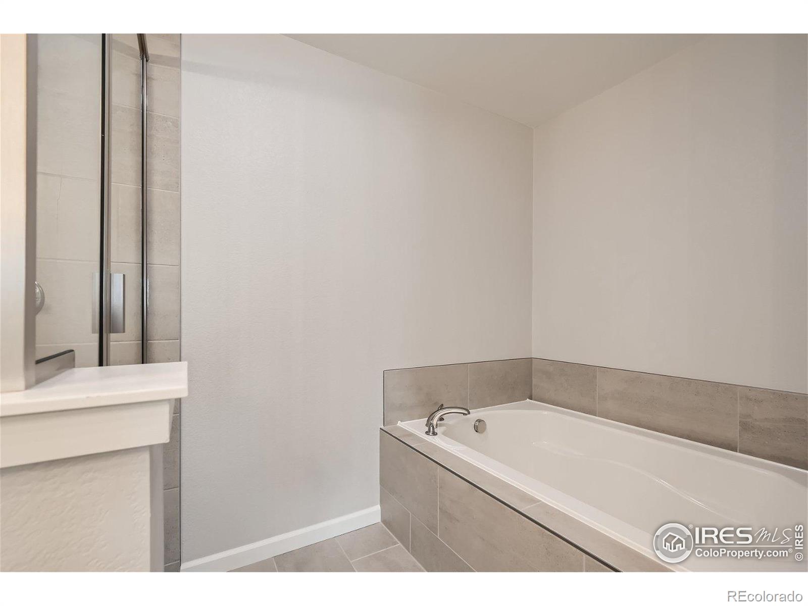 MLS Image #13 for 2435  calais drive,longmont, Colorado