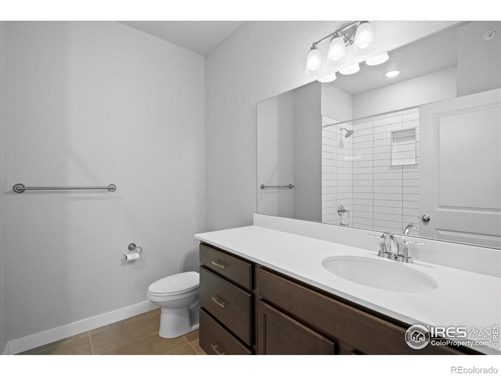 MLS Image #11 for 4153  north park drive,loveland, Colorado