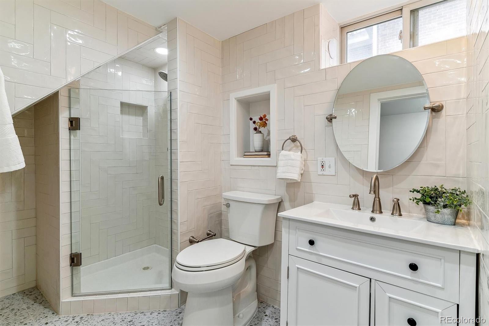 MLS Image #25 for 1275  birch street,denver, Colorado