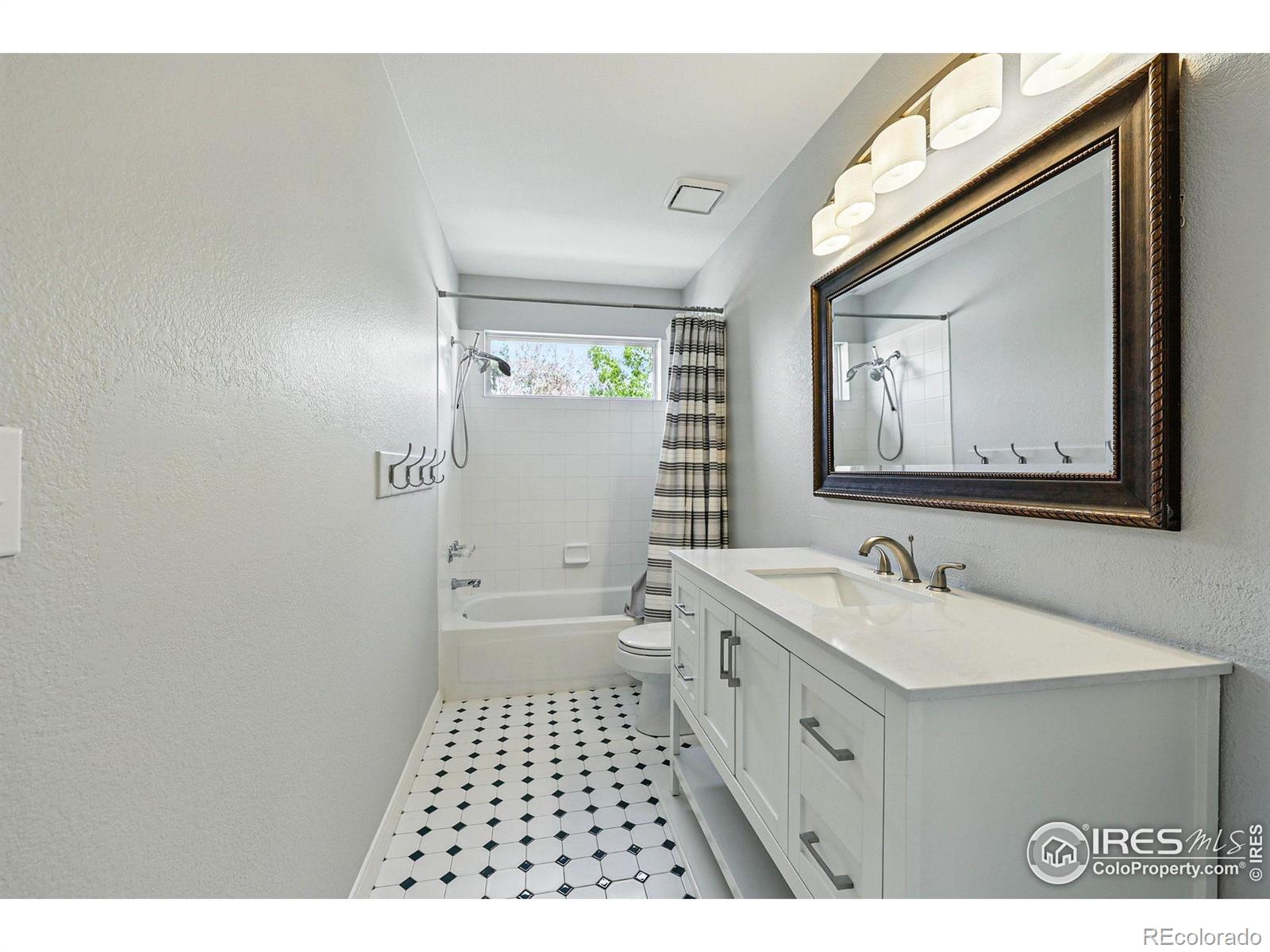 MLS Image #23 for 5354  muirfield court,boulder, Colorado