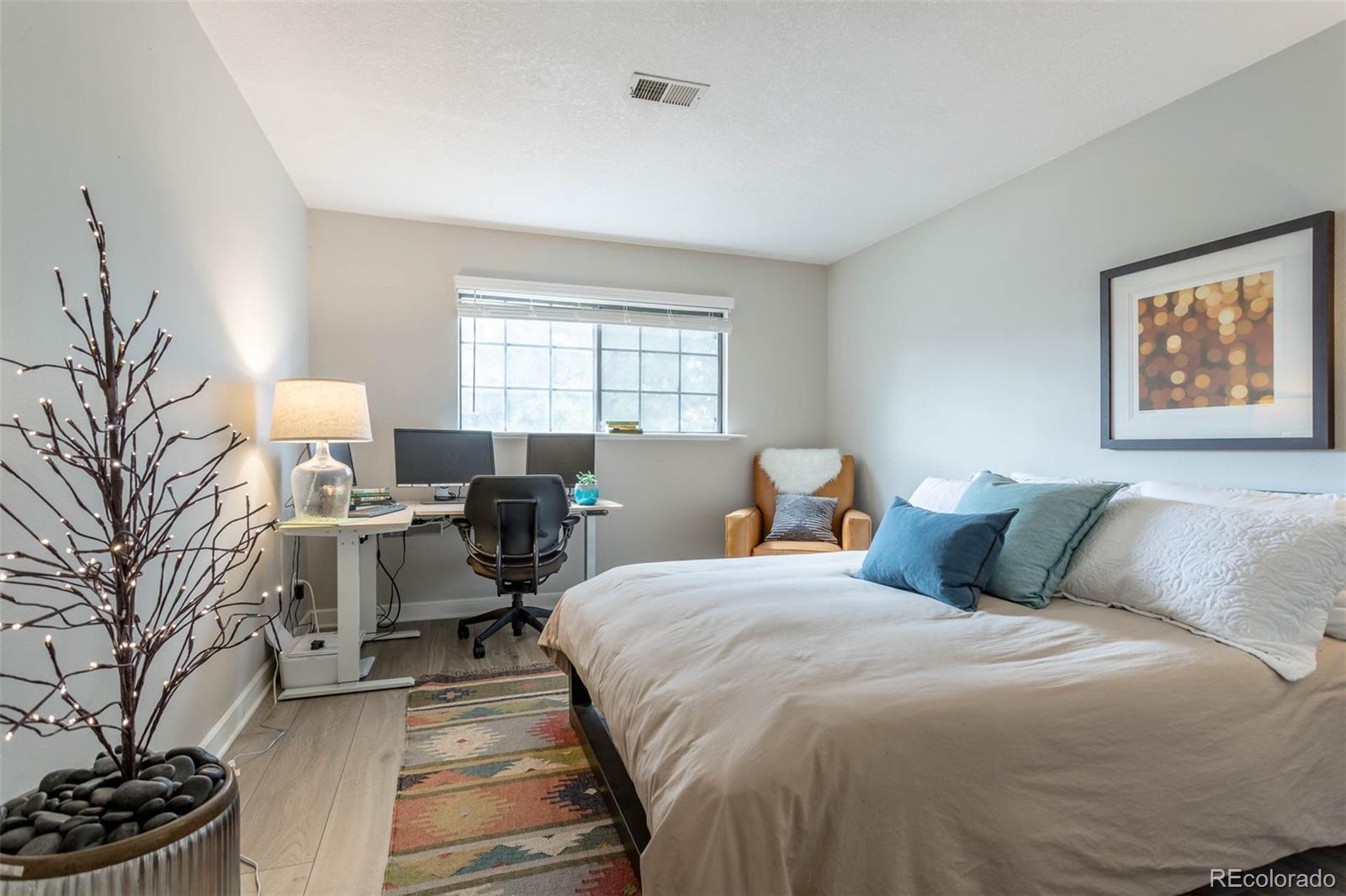 MLS Image #19 for 12406 e pacific circle,aurora, Colorado