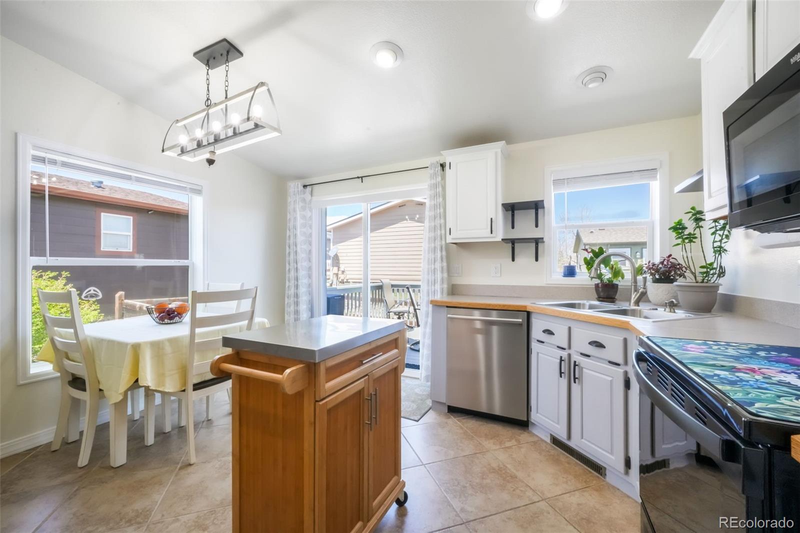 MLS Image #11 for 7735  valley quail point,colorado springs, Colorado