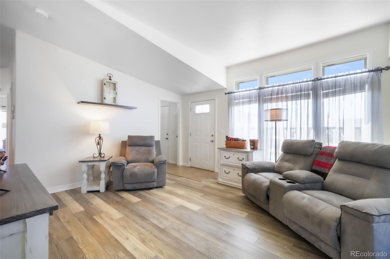 MLS Image #2 for 7735  valley quail point,colorado springs, Colorado