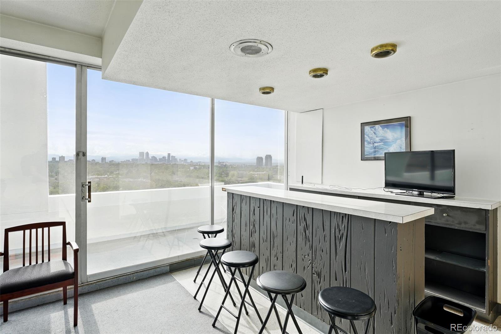 MLS Image #39 for 1155 n ash street 102,denver, Colorado