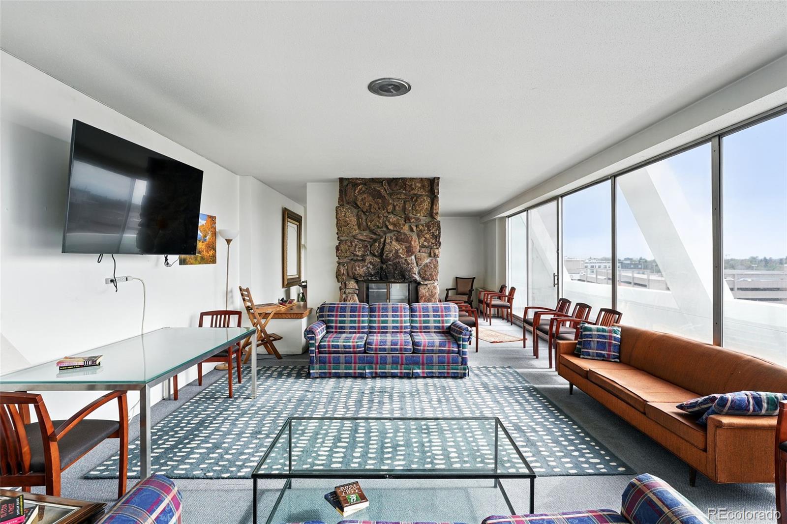 MLS Image #40 for 1155 n ash street 102,denver, Colorado