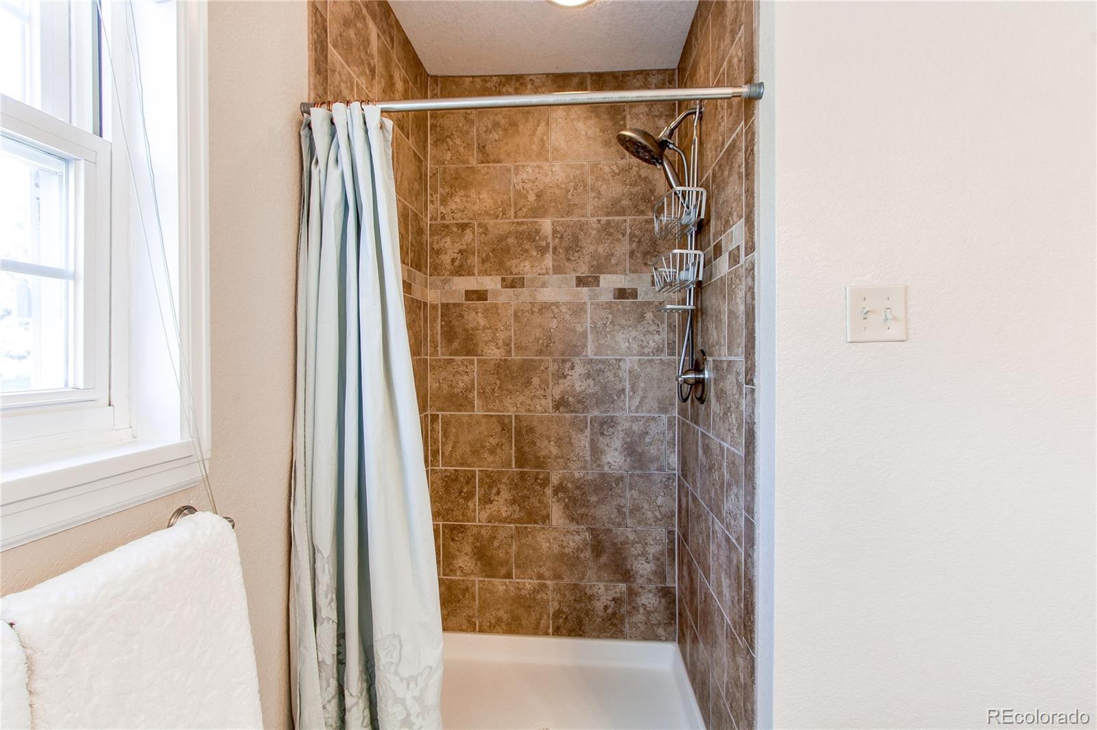 MLS Image #21 for 8370 e princeton avenue,denver, Colorado