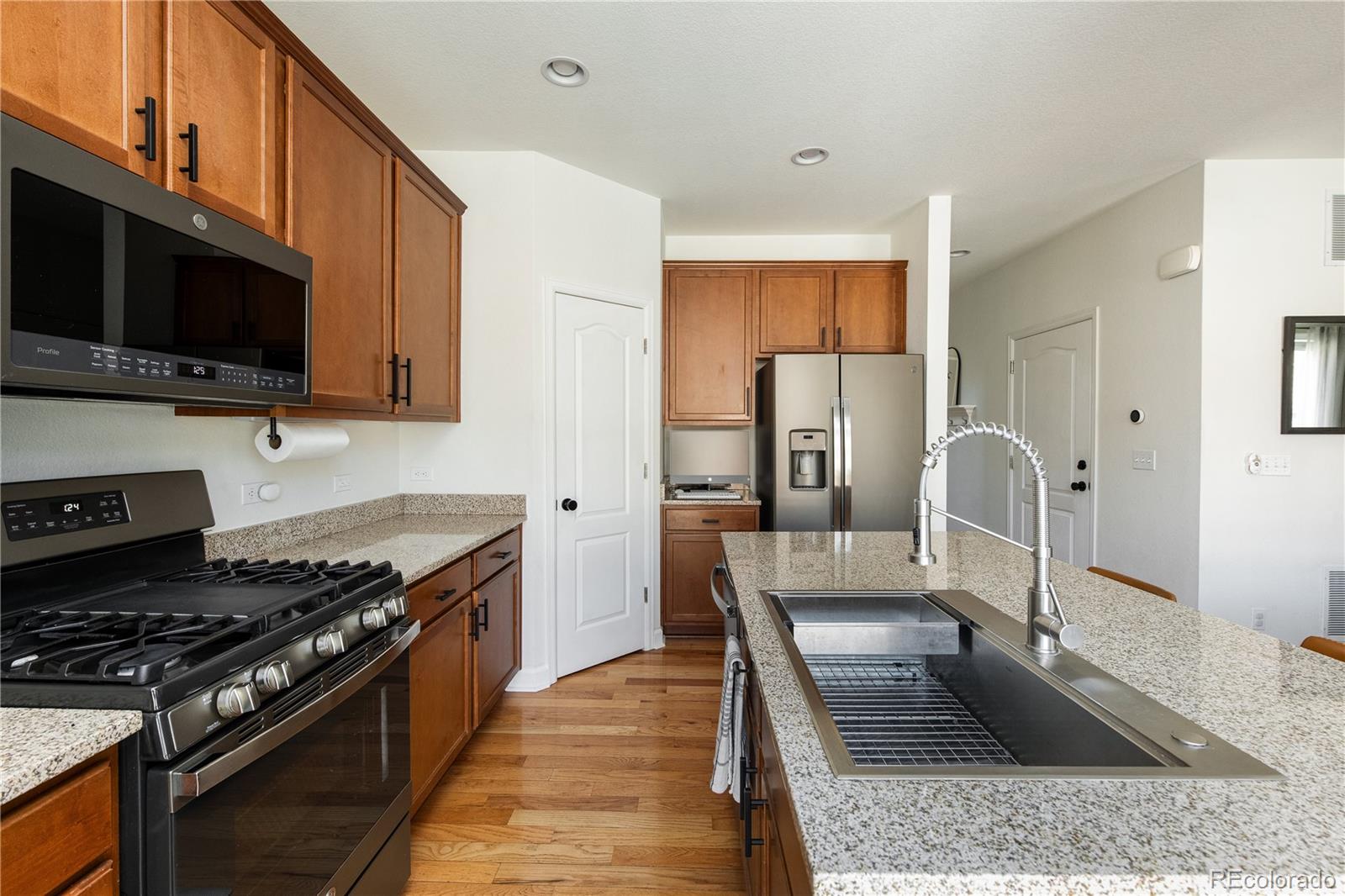 MLS Image #3 for 3567 e 140th drive,thornton, Colorado